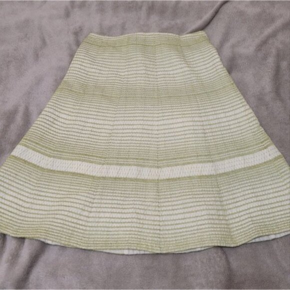 Club Monaco embroidered skirt size 4 - Picture 4 of 11